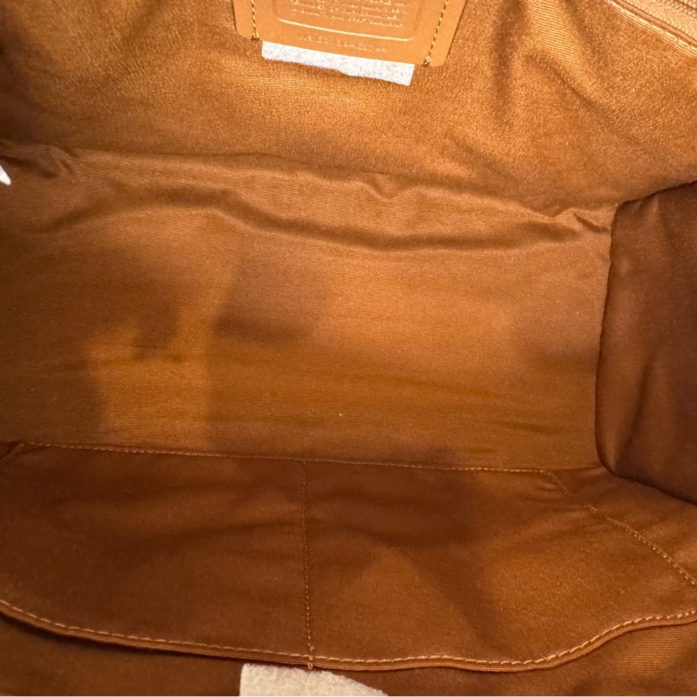 NWT RETAILS $378 Coach signature Dempsey tote/crossbody - Picture 11 of 11